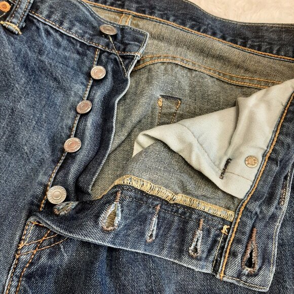 VTG Levi's 501 Man's Blue Straight Legs Fly Buttons Denim Jeans W34/L32 - Picture 7 of 8